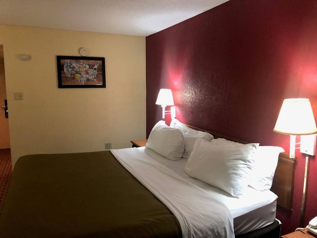 Days Inn by Wyndham Jersey City / NYC Area | 750 Tonnele Ave, Jersey City, NJ 07307, USA | Phone: (201) 420-9040