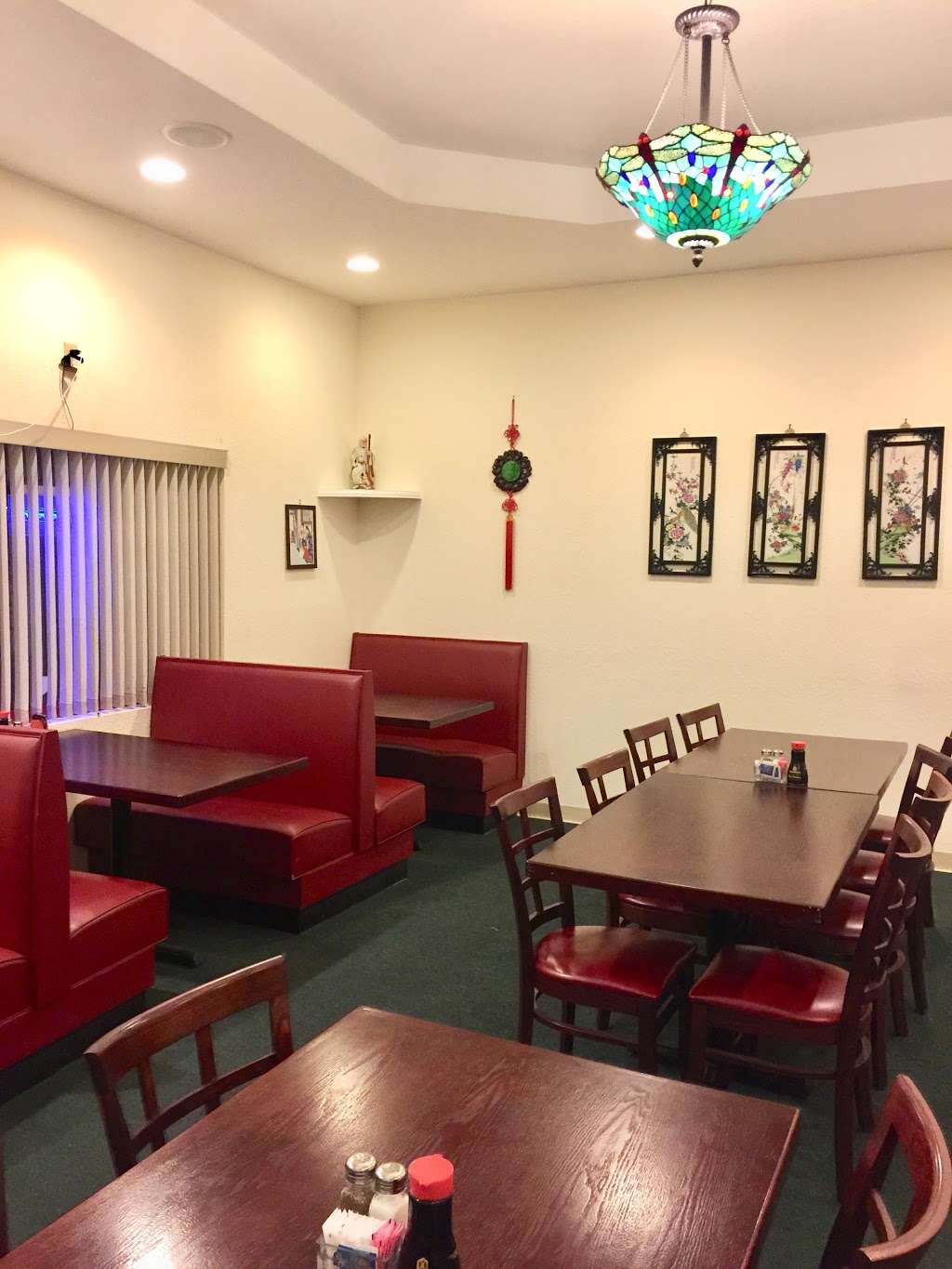 Hunan Restaurant | 1101 N Jesse James Rd, Excelsior Springs, MO 64024 | Phone: (816) 630-5588