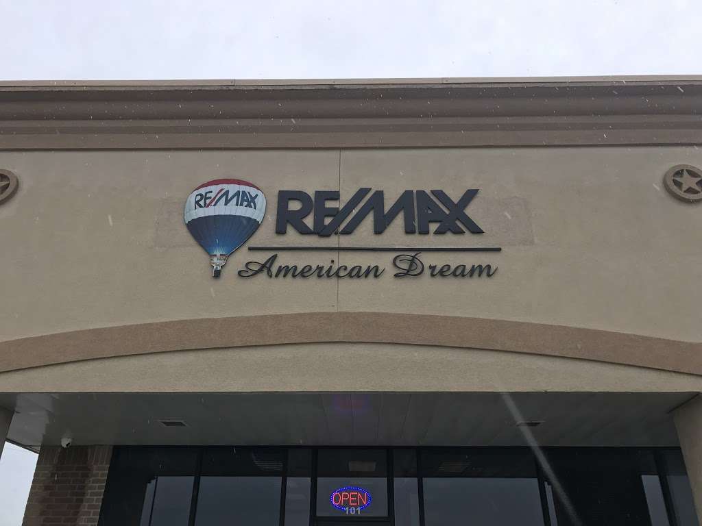 Vaughn Lindsey, RE/MAX American Dream | 2101 Hwy 35 Bypass N, Suite 101A, Alvin, TX 77511 | Phone: (281) 610-8353