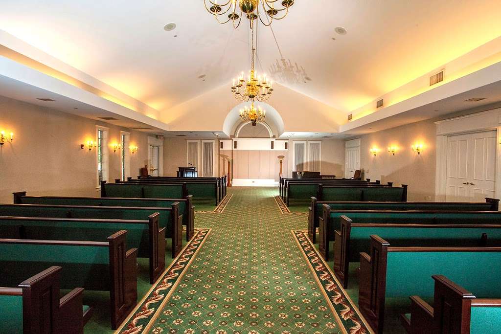 Kirk & Nice Suburban Chapel, Inc. | 333 W County Line Rd, Huntingdon Valley, PA 19006, USA | Phone: (215) 354-0085