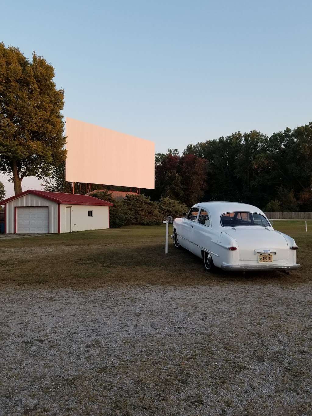 Melody Drive In Theater | 7055 US-35, Knox, IN 46534, USA | Phone: (574) 772-2042