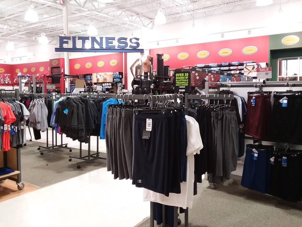 DICKS Sporting Goods | 4600 W Kellogg Dr, Wichita, KS 67209, USA | Phone: (316) 942-0910