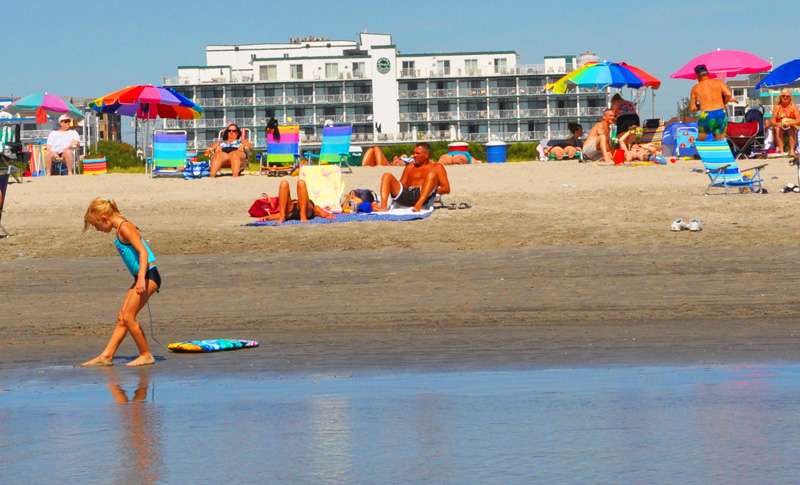 Waters Edge Ocean Resort | 5600 Beach Ave, Wildwood Crest, NJ 08260, USA | Phone: (609) 522-9440