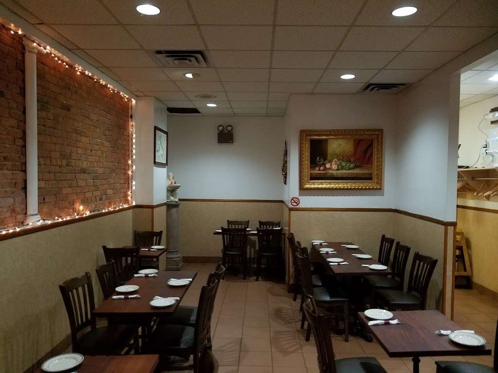 The Original Venice Restaurant | 772 E 149th St Suite A, The Bronx, NY 10455 | Phone: (718) 585-5595