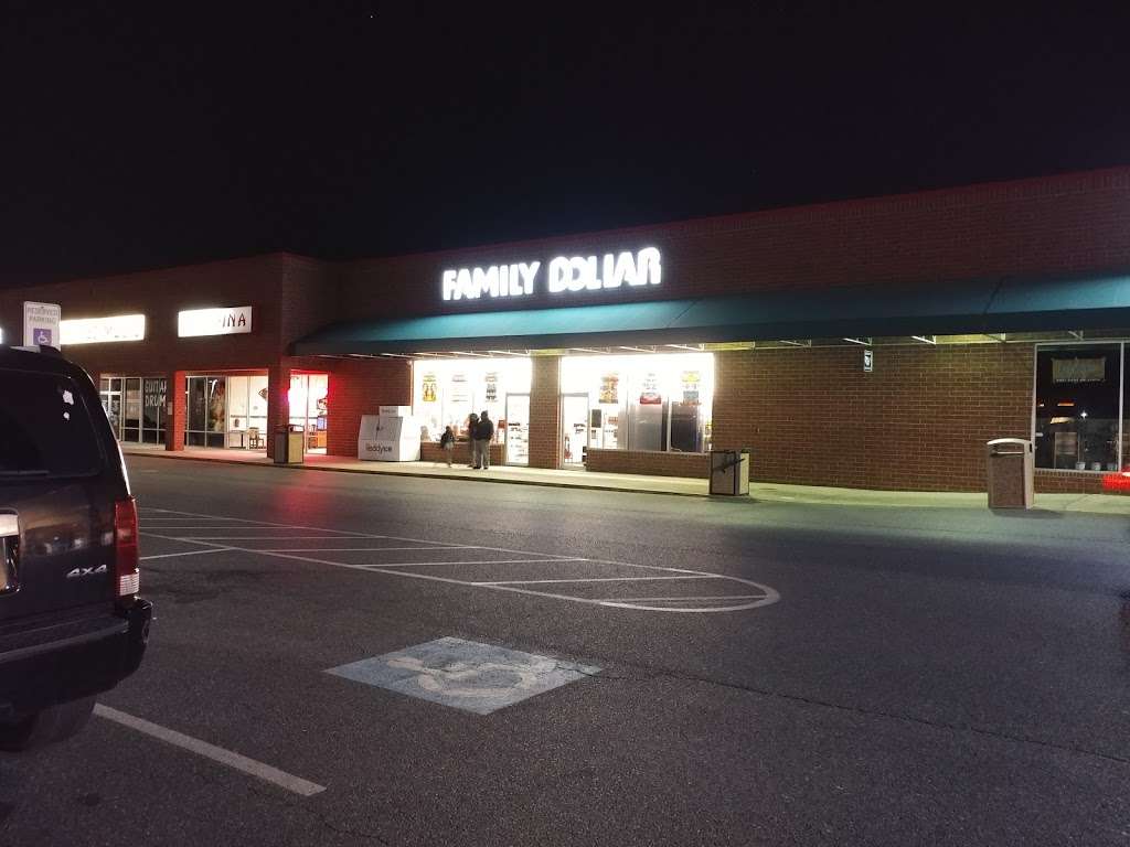 Family Dollar | 38650 Sussex Hwy Unit 3, Delmar, DE 19940, USA | Phone: (302) 846-3504