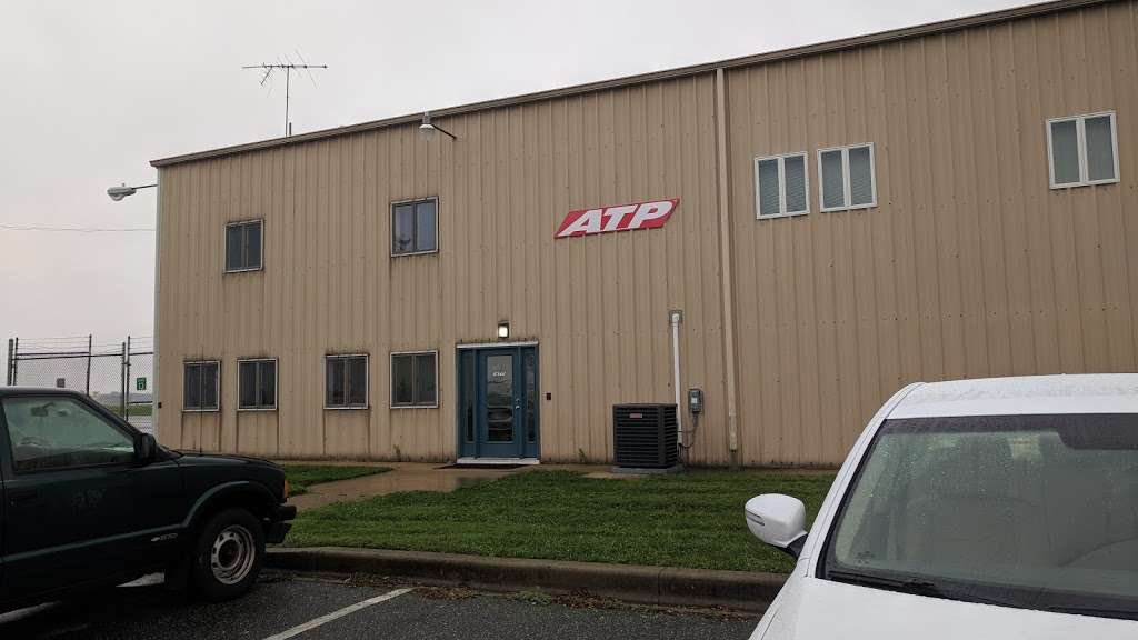 ATP Flight School | 110 Old Churchmans Rd, New Castle, DE 19720, USA | Phone: (800) 255-2877