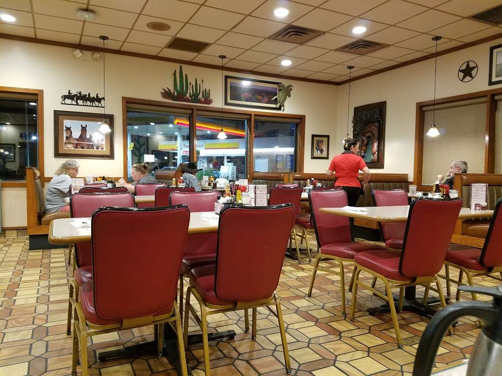 Iron Skillet Restaurant | 1112 Ackerman Rd, San Antonio, TX 78219, USA | Phone: (210) 661-9416