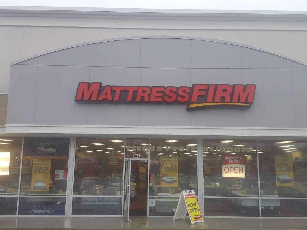 Mattress Firm Springfield | 101 Baltimore Pike, Springfield, PA 19064, USA | Phone: (610) 328-5741