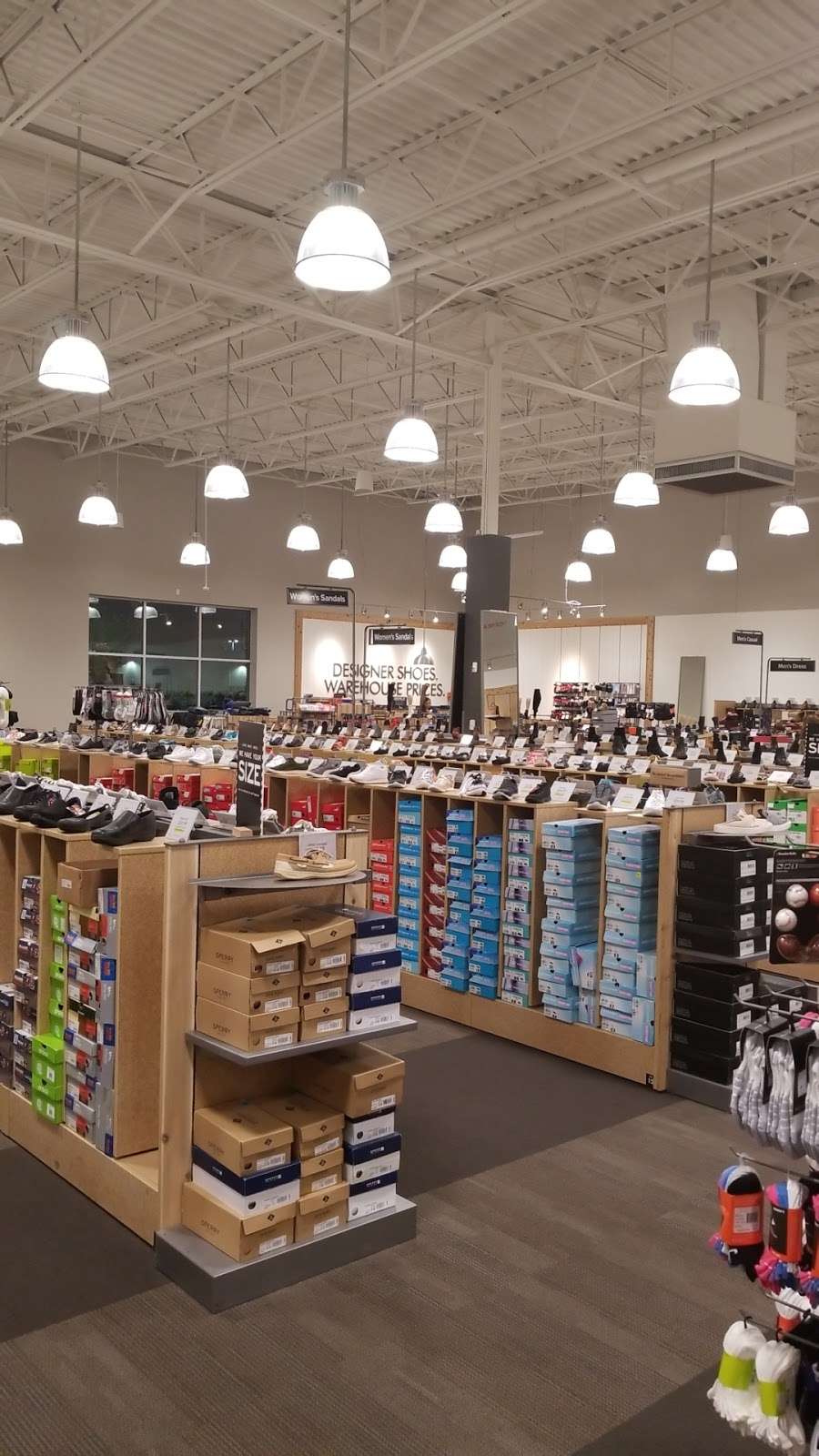 DSW Designer Shoe Warehouse, 24600 Katy 