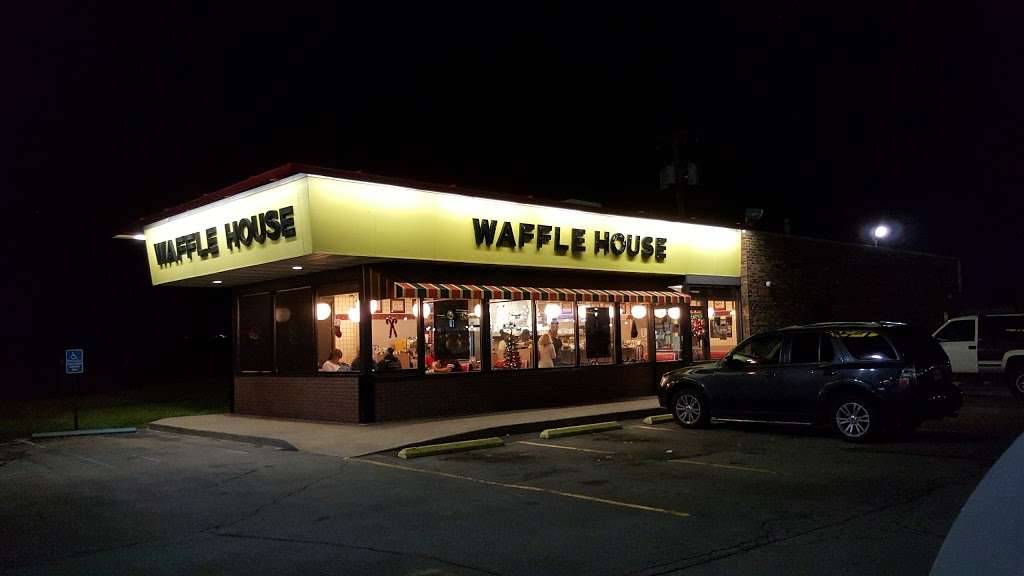 Waffle House | 1931 St E 60th St, Anderson, IN 46013, USA | Phone: (765) 649-7631