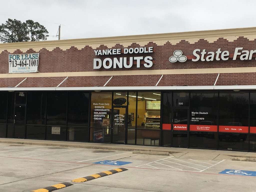 Yankee Doodle Donuts | 9803 Spring Cypress Rd # 400, Houston, TX 77070, USA | Phone: (281) 251-3112