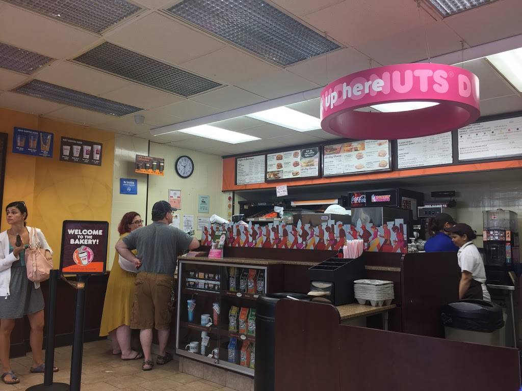 Dunkin | 7111 3rd Ave, Brooklyn, NY 11209, USA | Phone: (718) 748-3294