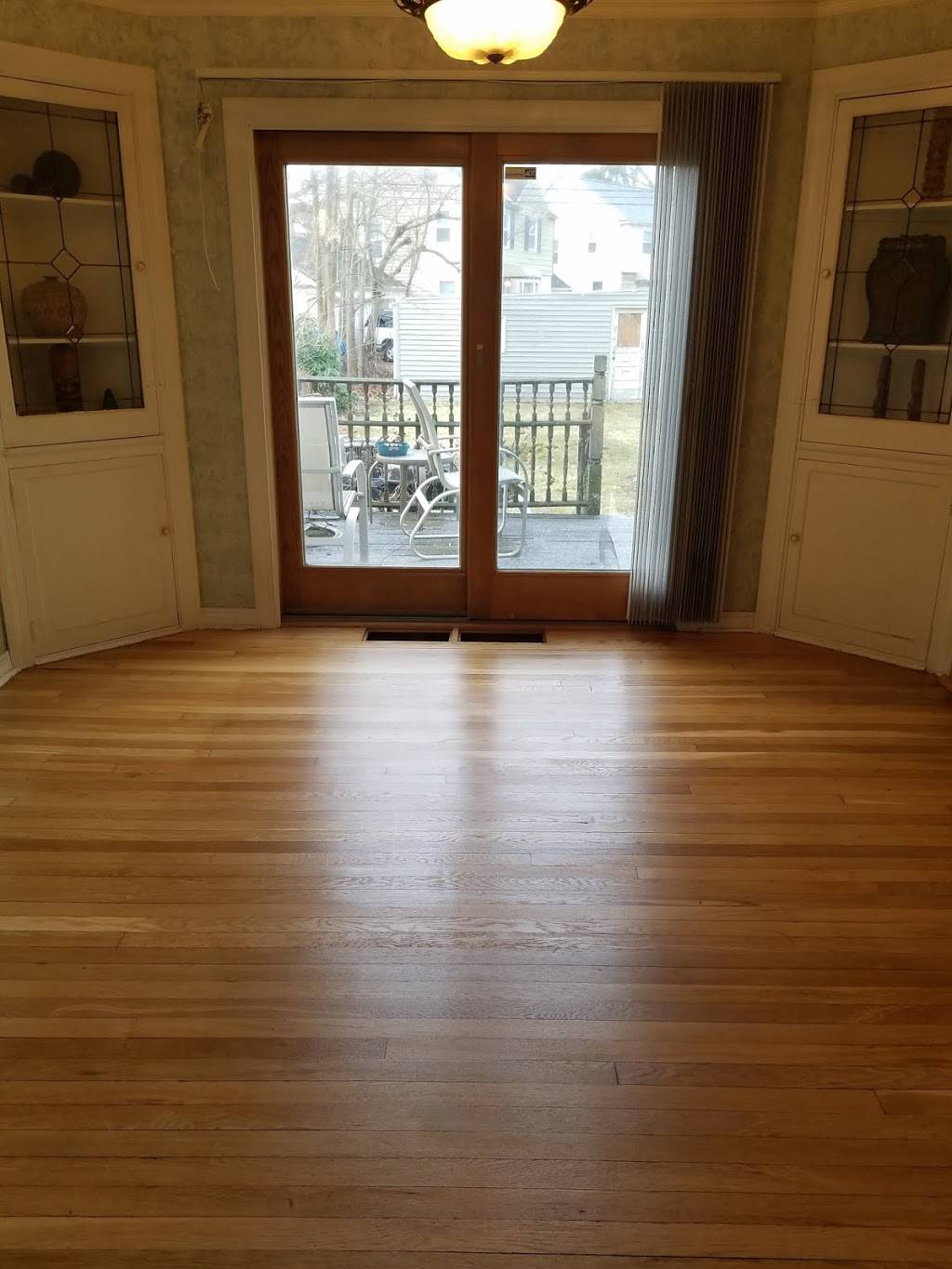 ReNew Flooring | 20020 St Clair Ave., Euclid, OH 44117, USA | Phone: (216) 303-9967