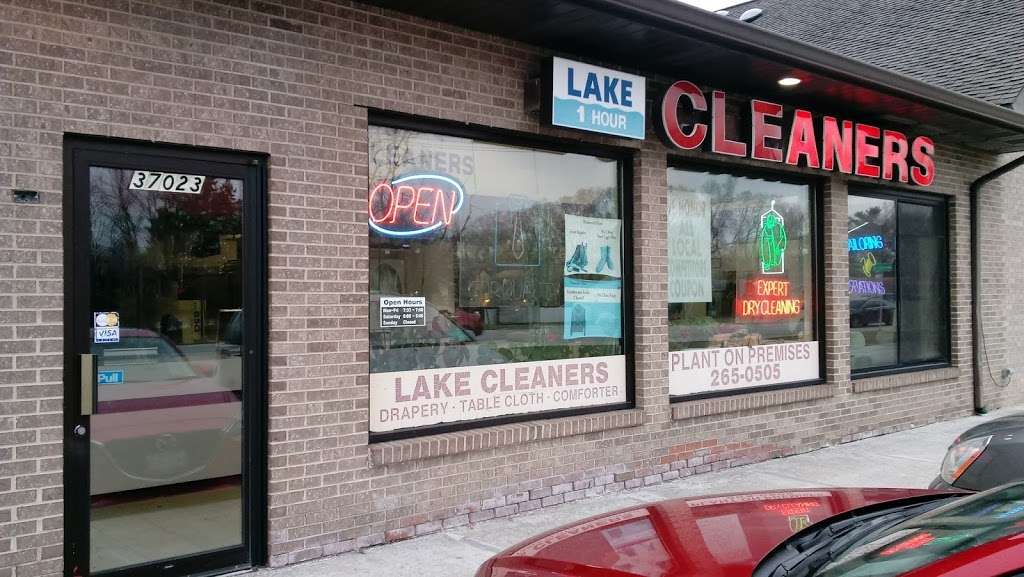 Lake Cleaners | 37023 N Illinois 83, Lake Villa, IL 60046, USA | Phone: (847) 265-0505