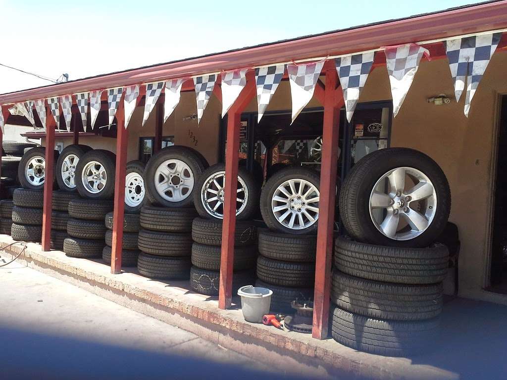 Greenfield Tire | 1232 Greenfield Dr, El Cajon, CA 92021, USA | Phone: (619) 447-1600