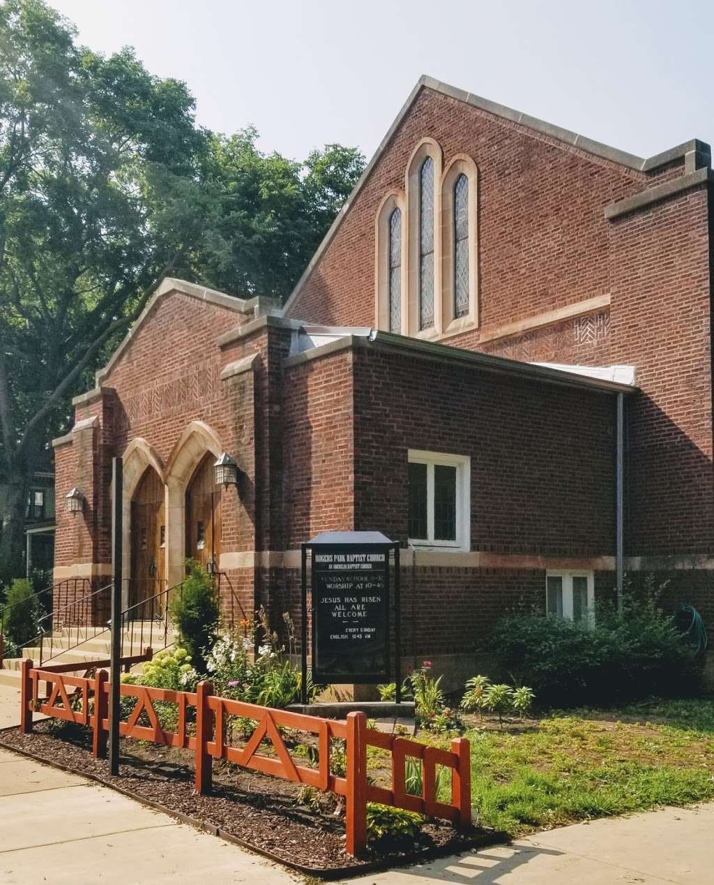 Rogers Park Baptist Church | 1900 W Greenleaf Ave, Chicago, IL 60626, USA | Phone: (773) 743-2200