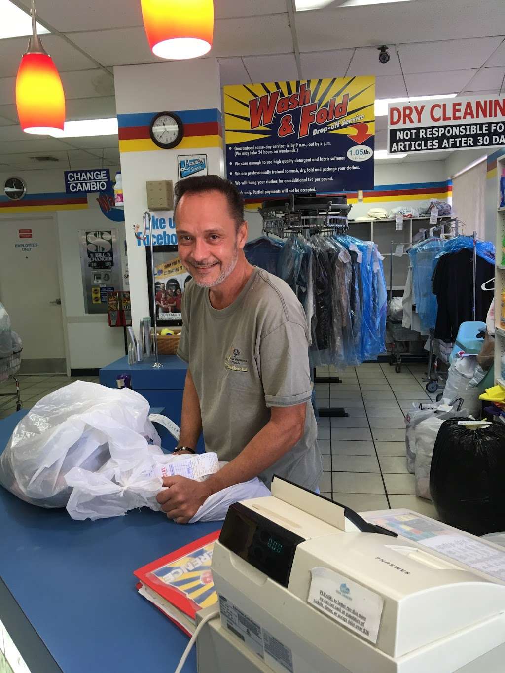 WashCycle Laundry | 265 S Federal Hwy Unit C, Dania Beach, FL 33004, USA | Phone: (954) 927-2617