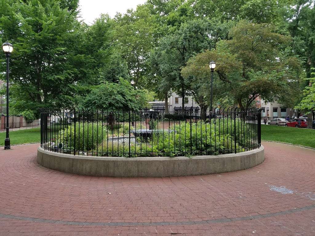 Fitler Square | Philadelphia, PA 19103, USA