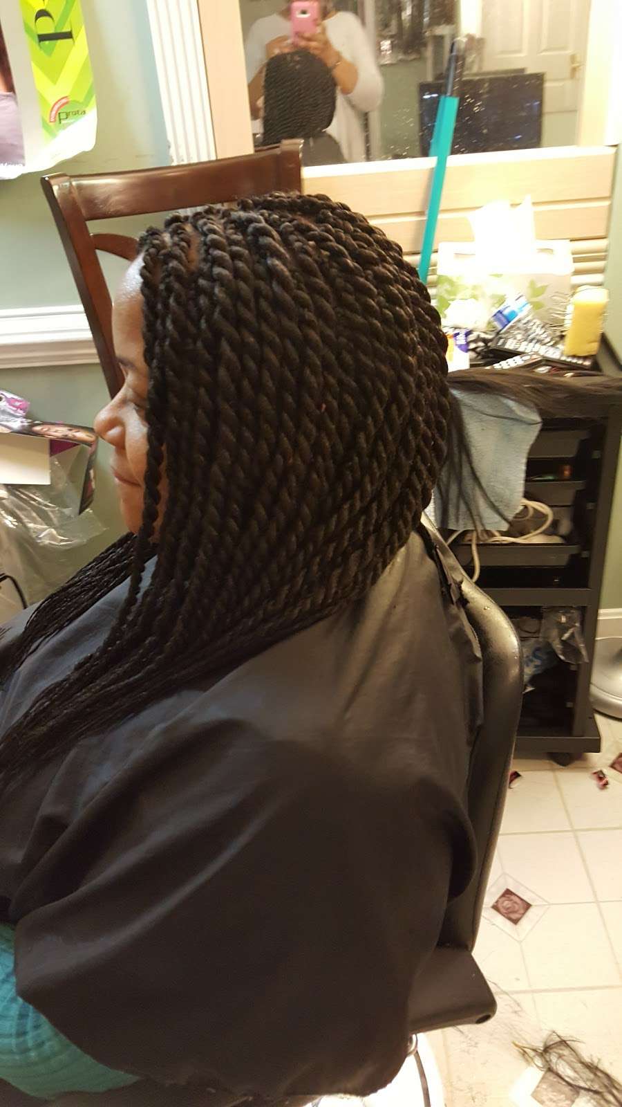 Nathalies Hair Braiding | 1093 Smartts Ln NE, Leesburg, VA 20176, USA | Phone: (703) 851-0452