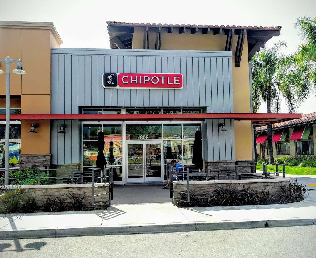 Chipotle Mexican Grill | 608 W Huntington Dr, Monrovia, CA 91016, USA | Phone: (626) 239-3033