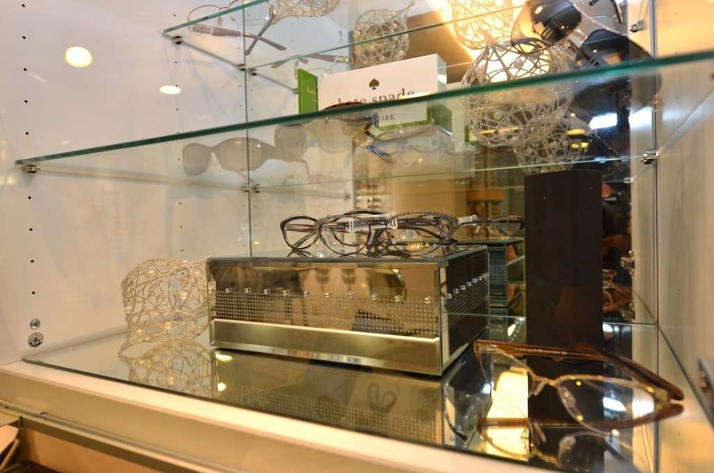 Dr. Harry J. Landrum, OD | 10 Baker Blvd, Mullica Hill, NJ 08062, USA | Phone: (856) 223-9100