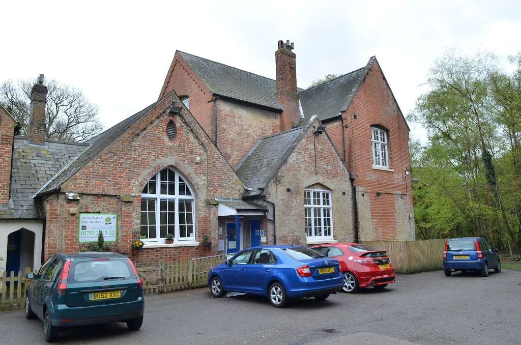 Asquith Woodlands Pre-School | Church Rd, Southborough, Tunbridge Wells TN4 0RU, UK | Phone: 0333 363 4822