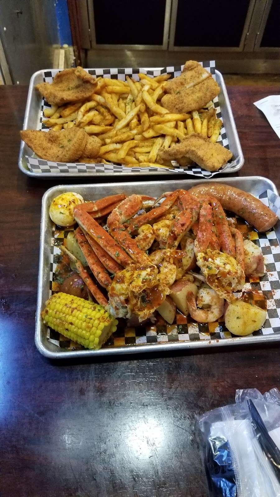 Krab Kingz | 3717 Center St, Deer Park, TX 77536 | Phone: (832) 262-4216