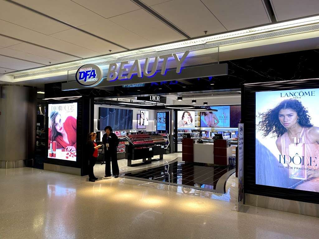 Duty Free Americas Miami | 2100 NW 42nd Ave, Terminal D Gate D41, Miami, FL 33122, USA | Phone: (305) 869-4973