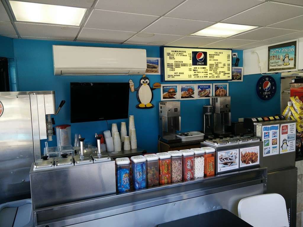 Frosty Penguin Grill | 1056 Busse Hwy, Park Ridge, IL 60068, USA | Phone: (847) 430-3178