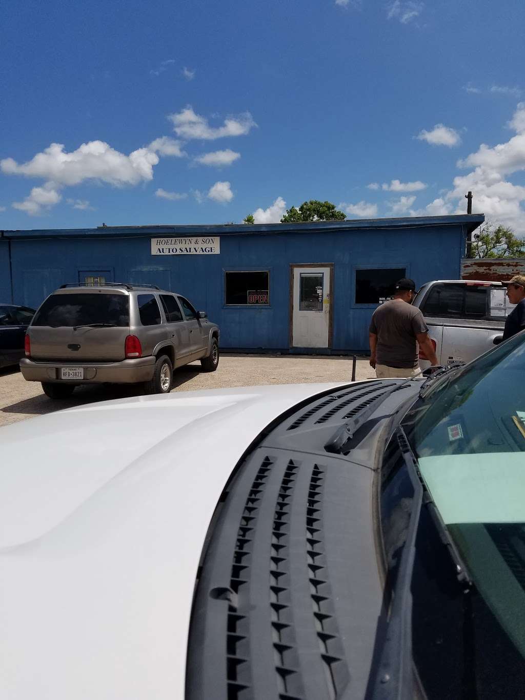 Hoelewyn And Son Auto Salvage | 130 County Rd 497, Angleton, TX 77515, USA | Phone: (979) 849-7276