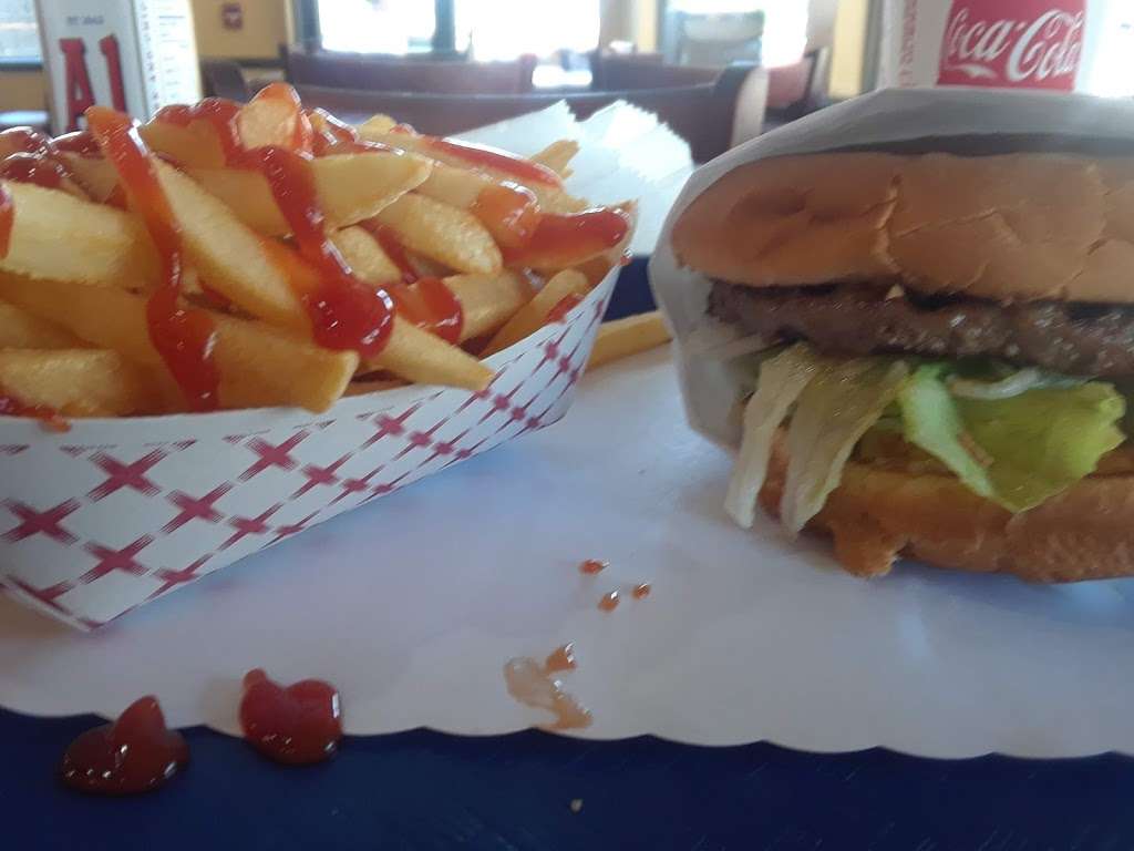 T Burgers | 226 W Foothill Blvd, Monrovia, CA 91016, USA | Phone: (626) 357-4844