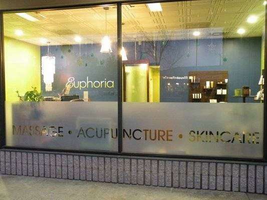 Euphoria Health & Beauty Bar | 1180 N Studebaker Rd, Long Beach, CA 90815 | Phone: (562) 594-8303