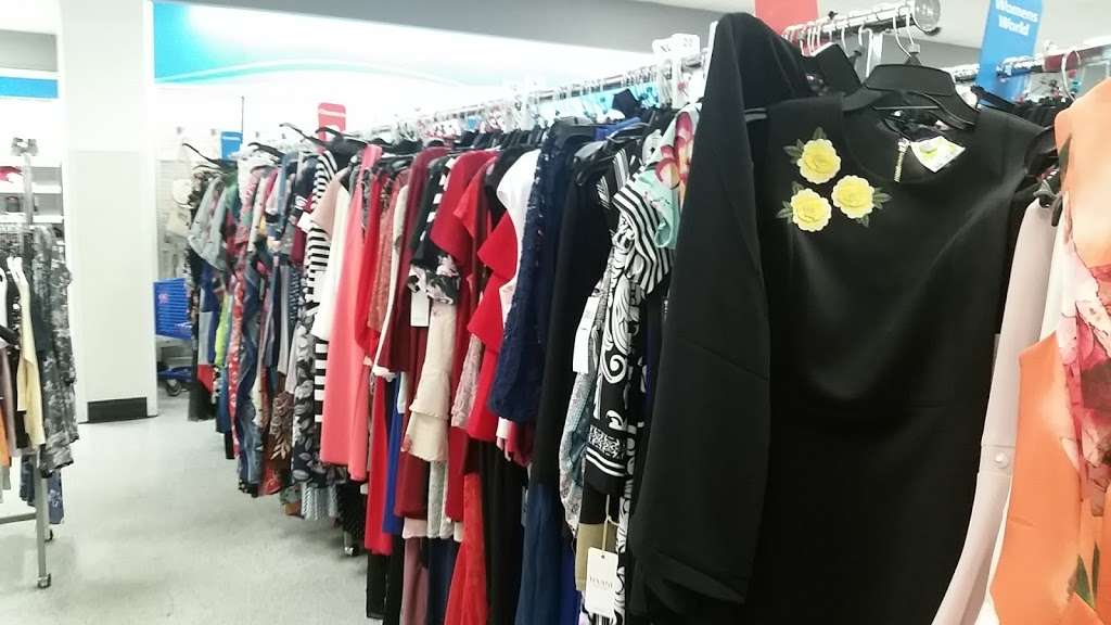 Ross Dress for Less | 1400 Lincoln Blvd, Venice, CA 90291 | Phone: (310) 392-0106