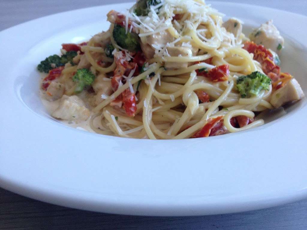 Italgo Pasta Bar | 635 Broadway, Chula Vista, CA 91910, USA | Phone: (619) 651-8247