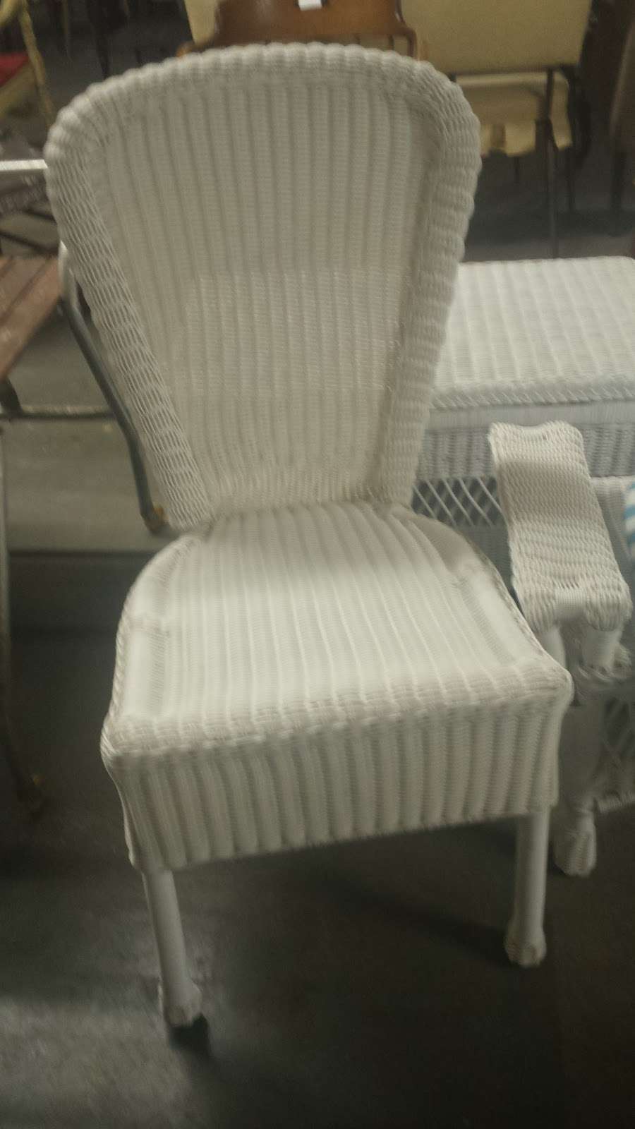 Busbys New & Used Furniture | 2228 Columbus Ave, Anderson, IN 46016, USA | Phone: (765) 602-0171
