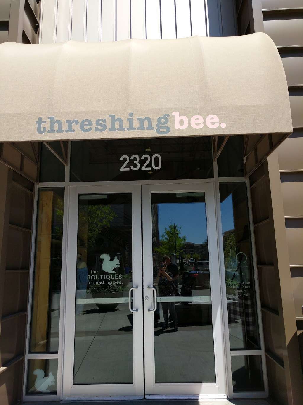 Threshing Bee | 5501 W 135th St #2320, Overland Park, KS 66223, USA | Phone: (913) 400-2497