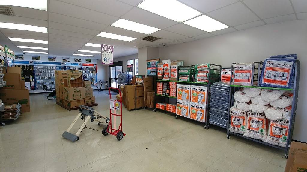 U-Haul Moving & Storage at Town Center | 4950 Virginia Beach Blvd, Virginia Beach, VA 23462, USA | Phone: (757) 499-1432