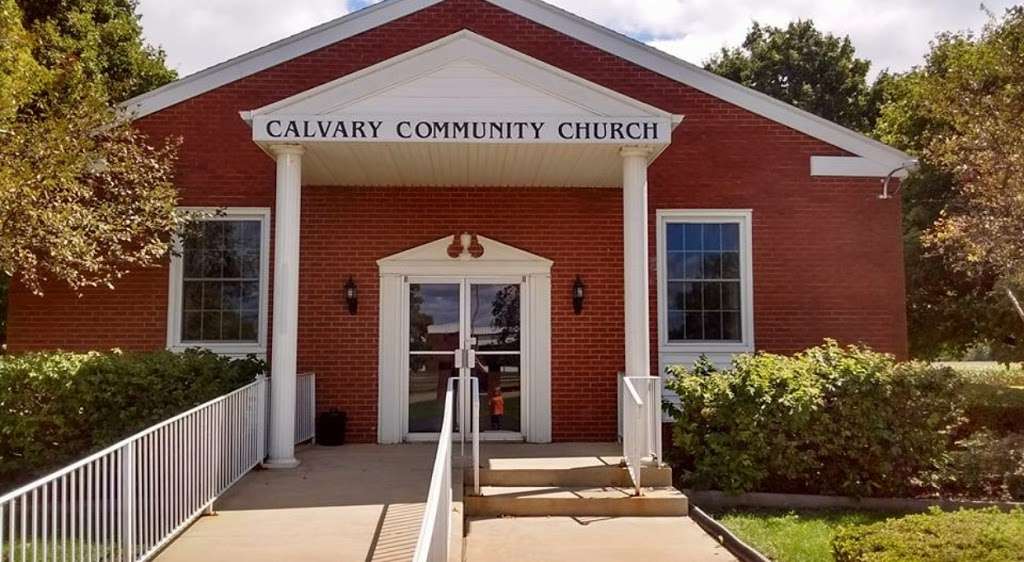 Calvary Community Church | 500 Gladiolus St, Momence, IL 60954, USA | Phone: (815) 472-2023