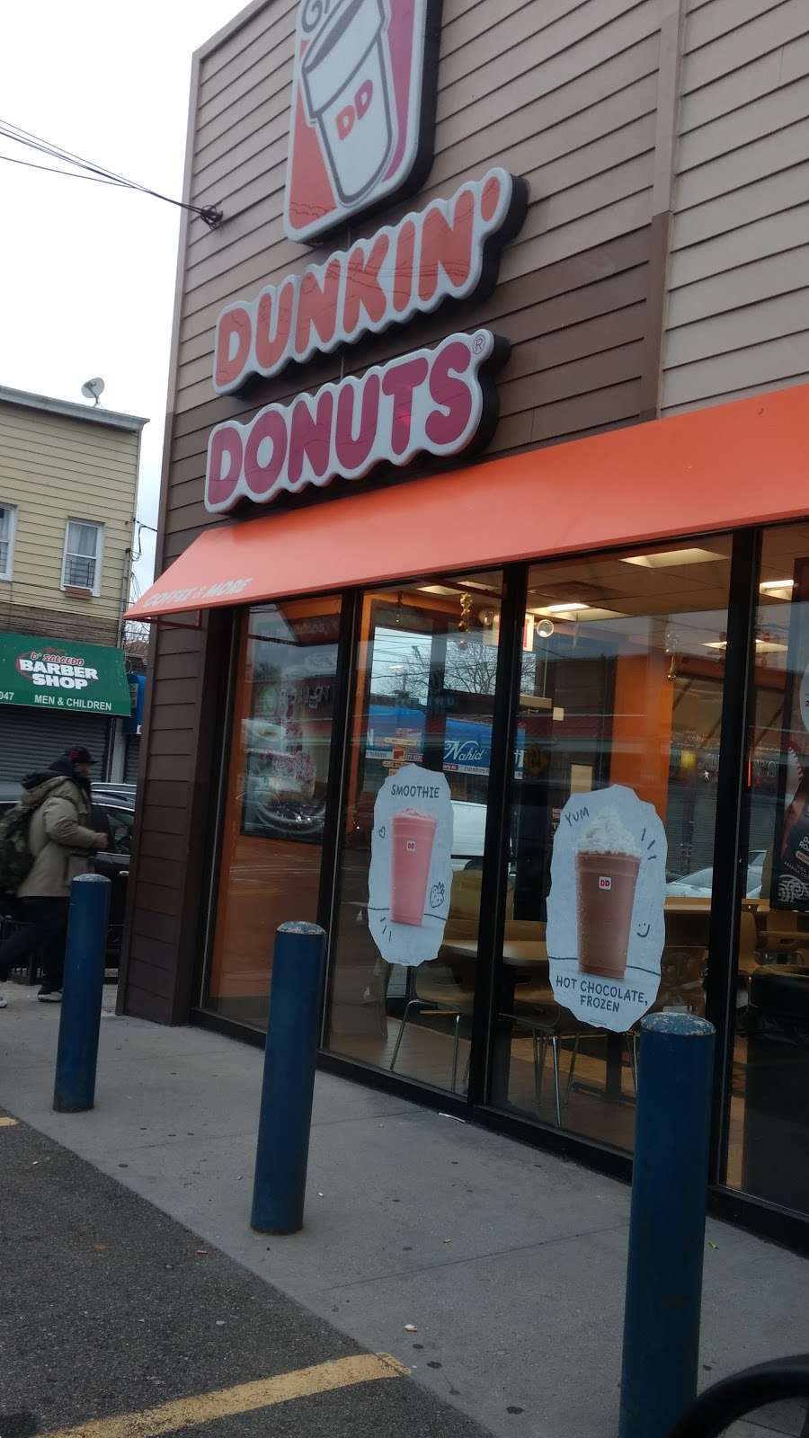 Dunkin Donuts | 439 Crescent St, Brooklyn, NY 11208, USA | Phone: (718) 235-0407