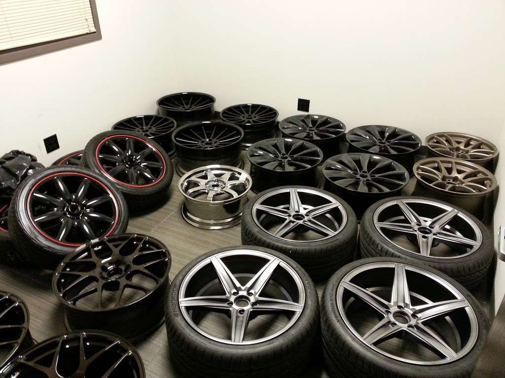 Crown Customs & Coatings | 1535 Brummel Ave, Elk Grove Village, IL 60007 | Phone: (224) 404-4150