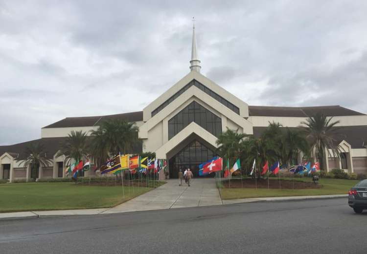 Light of Lights Chapel | I-4, Lakeland, FL 33809, USA | Phone: (863) 859-6000