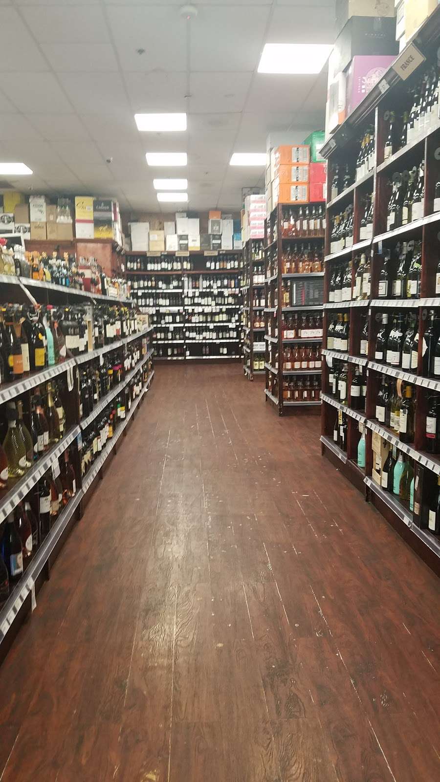 Wine & Spirits | 547 River Rd, Edgewater, NJ 07020 | Phone: (201) 840-0777