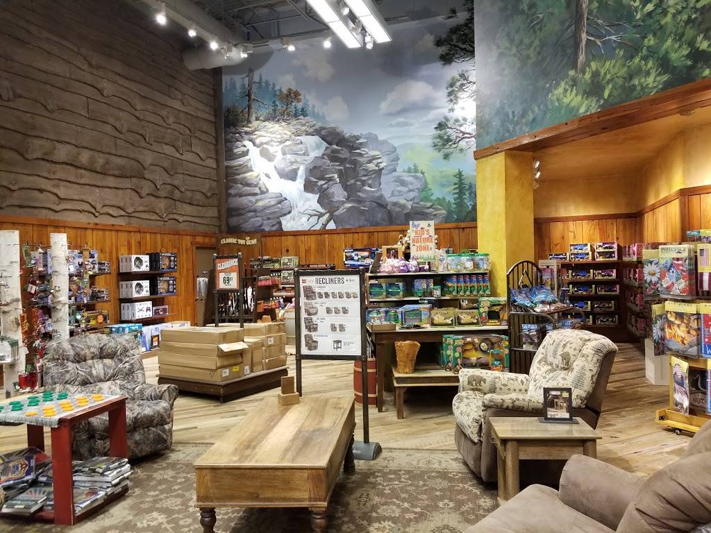 Bass Pro Shops Tracker Boat Center | 323 Opry Mills Dr, Nashville, TN 37214 | Phone: (615) 514-5180