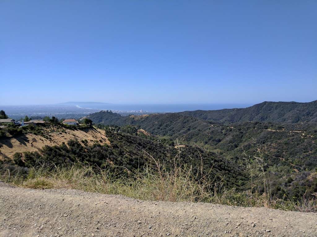 Westridge Trailhead | W Mandeville Fire Rd, Los Angeles, CA 90049, USA