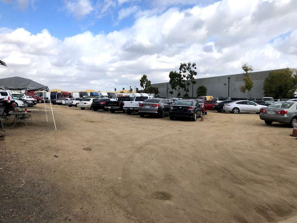 Chia Auto Storage Parking | 8572 Avenida Costa Sur, San Diego, CA 92154, USA | Phone: (619) 695-3561