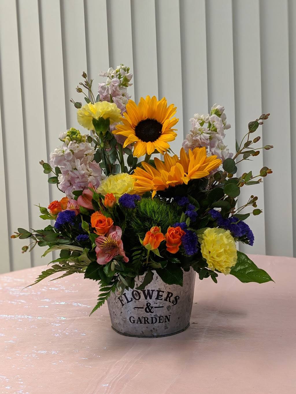 Graceful Lily Floral Design | 2619 S Waterman Ave E, San Bernardino, CA 92408, USA | Phone: (909) 533-4964