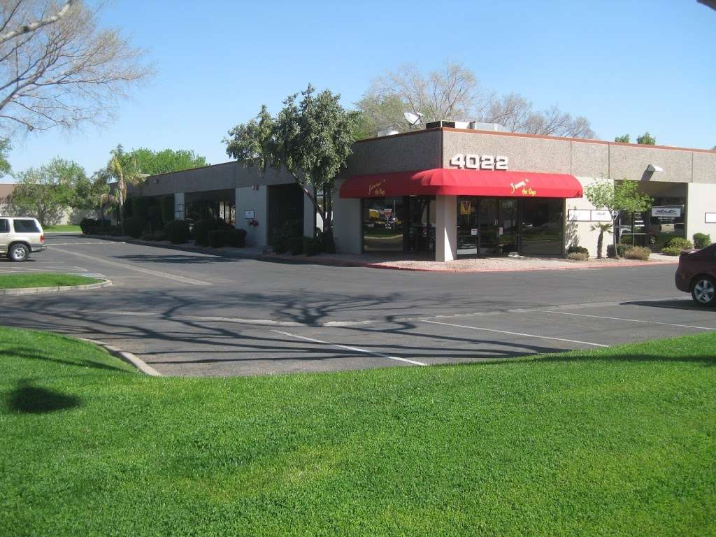 Maricopa Business Center | 4022 E Broadway Rd, Phoenix, AZ 85040, USA | Phone: (602) 454-9370