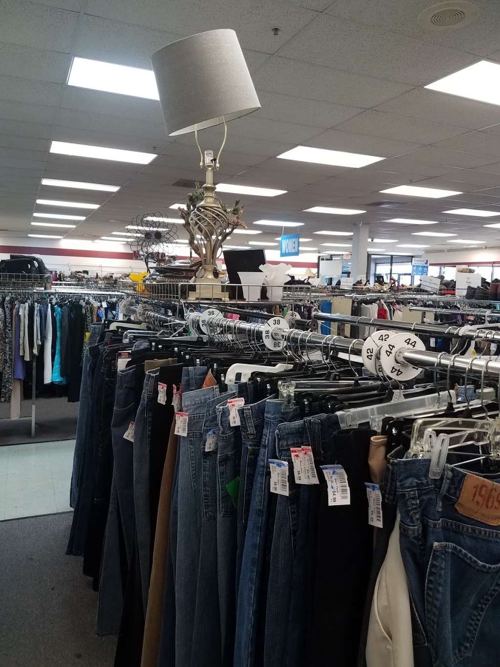 Goodwill | 818 Delsea Dr, Glassboro, NJ 08028, USA | Phone: (856) 307-9175