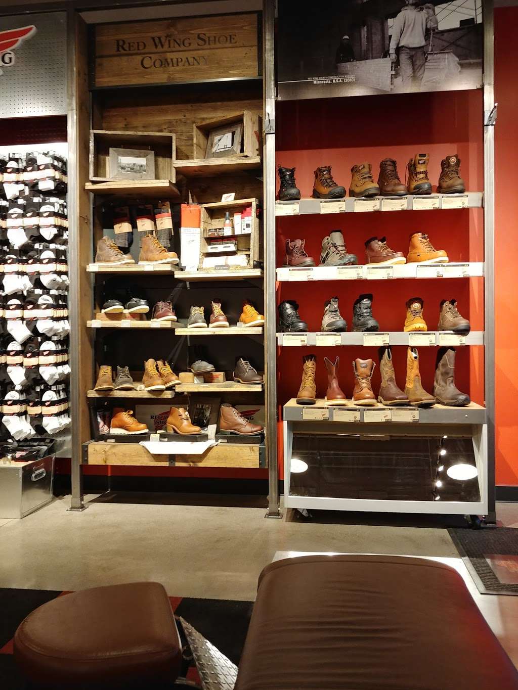 Red Wing | 6180 S Eastern Ave, Commerce, CA 90040, USA | Phone: (323) 721-9222