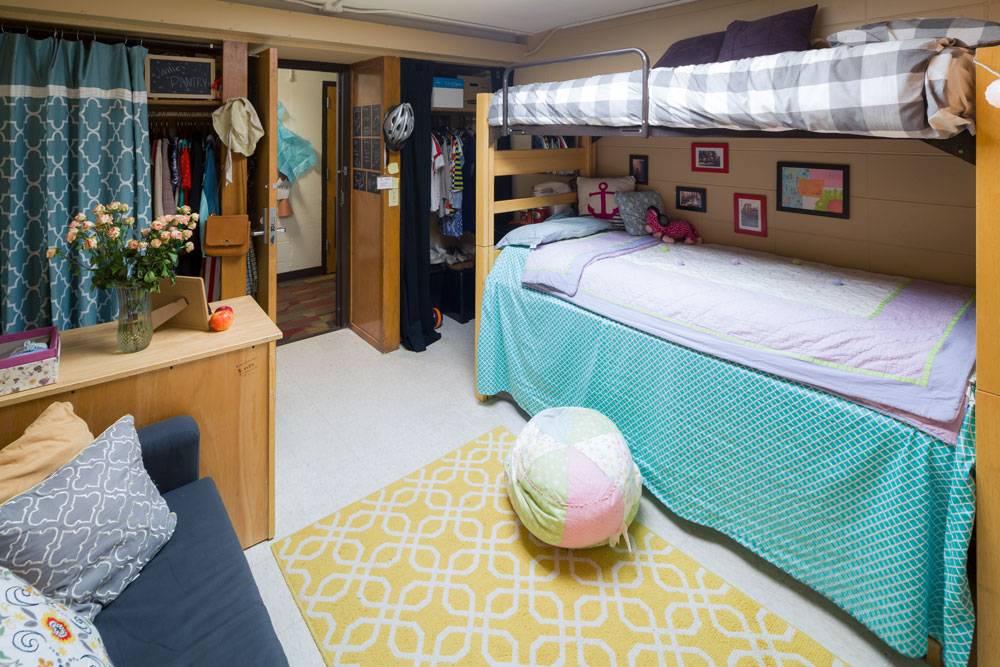 Bradley Residence Hall | 650 Elm Dr, Madison, WI 53706, USA | Phone: (608) 890-4895